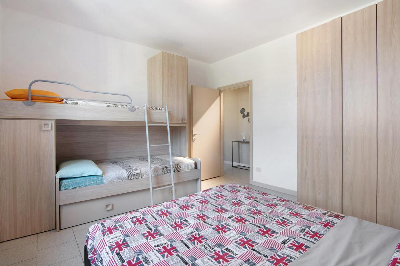 Colico Center Apartment Exterior photo