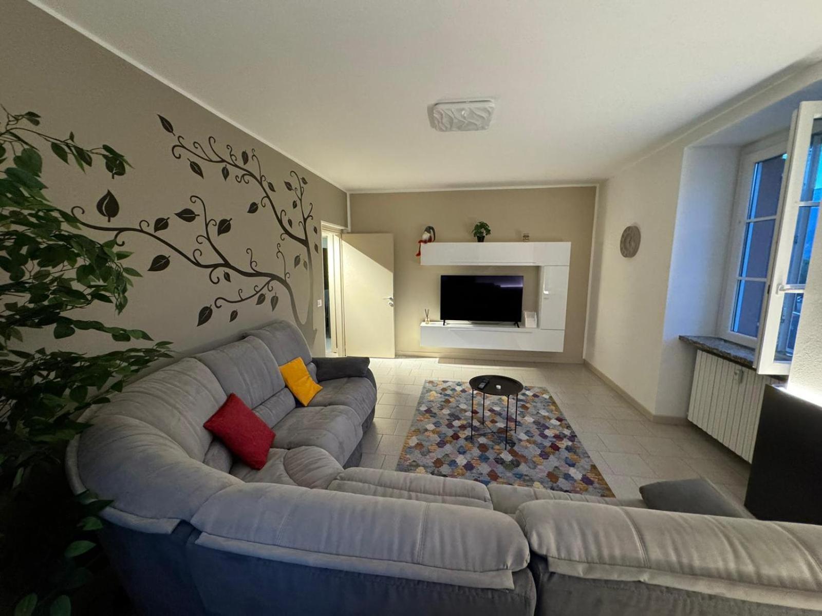 Colico Center Apartment Exterior photo